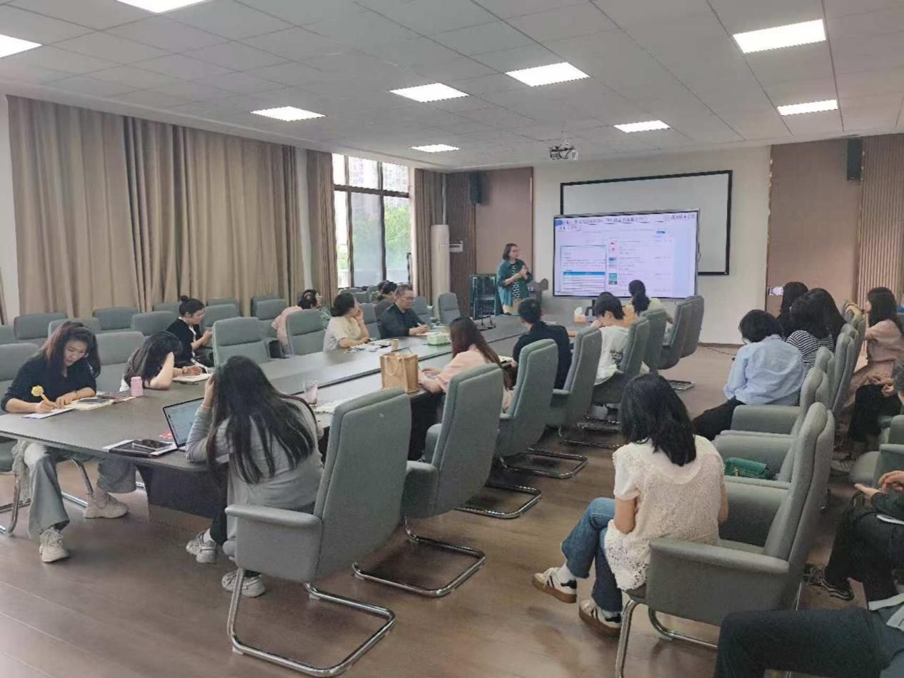 教师教育学院3